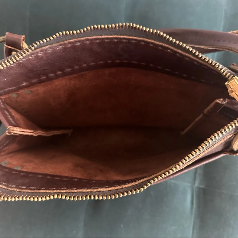 Vintage 70s Deep Chocolate Leather bag - Picture 10 of 10